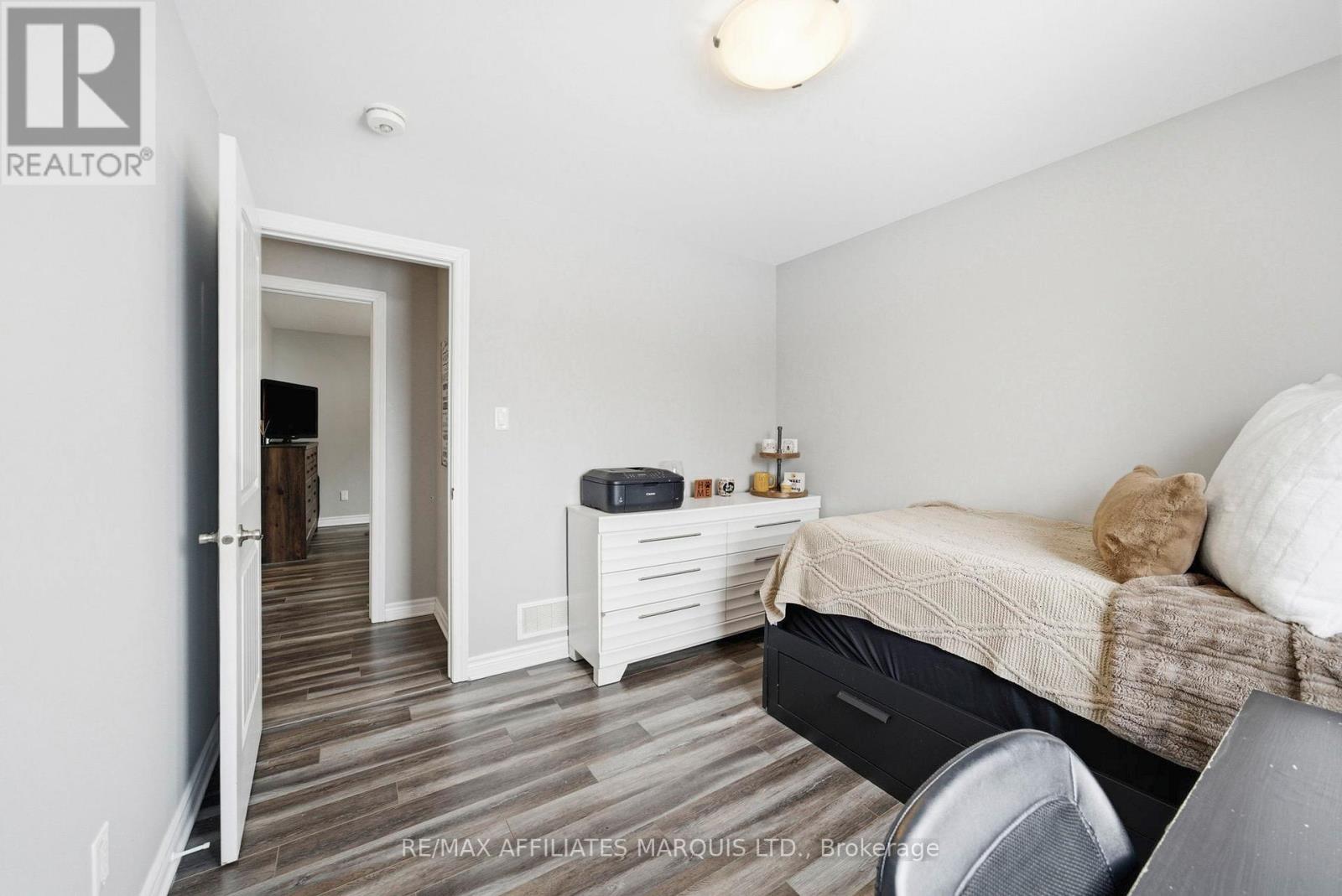 50 JIM BROWNELL BOULEVARD — photo 24