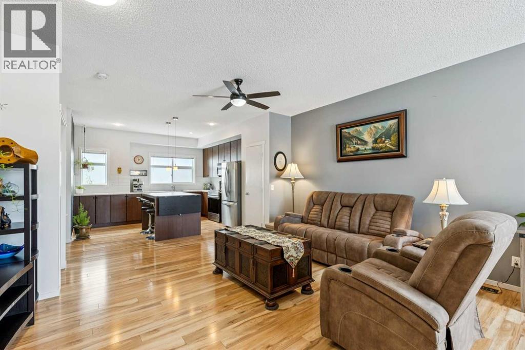 Single Family House for Sale in   Evanscreek Court NW Evanston Calgary 