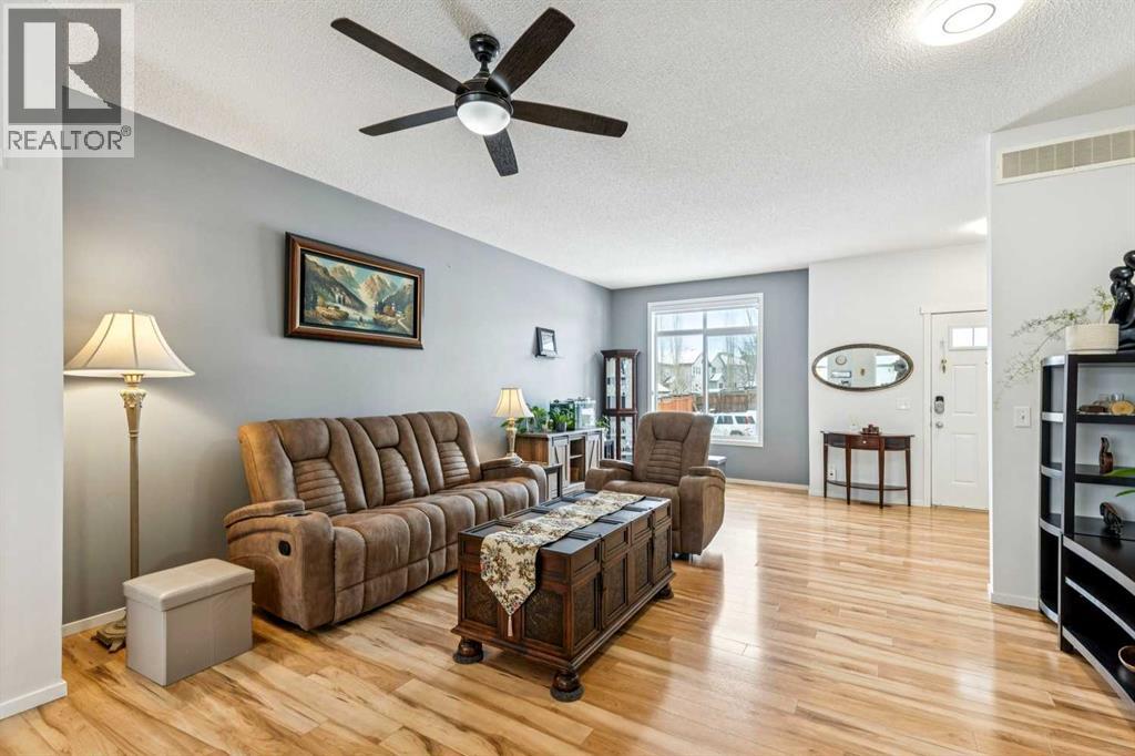 Single Family House for Sale in   Evanscreek Court NW Evanston Calgary 