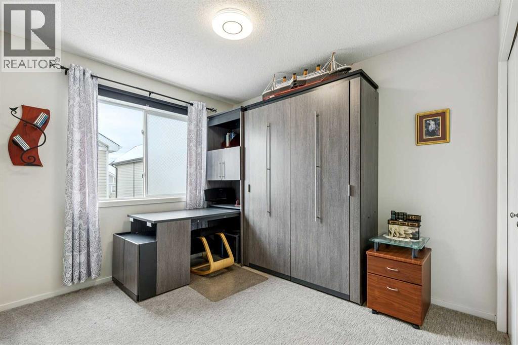 Single Family House for Sale in   Evanscreek Court NW Evanston Calgary 