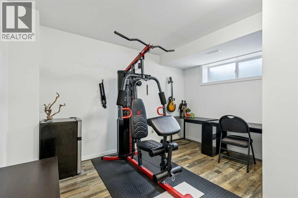 Single Family House for Sale in   Evanscreek Court NW Evanston Calgary 