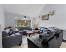 7008 129a Street, Surrey, BC V3W7B2 Photo 9