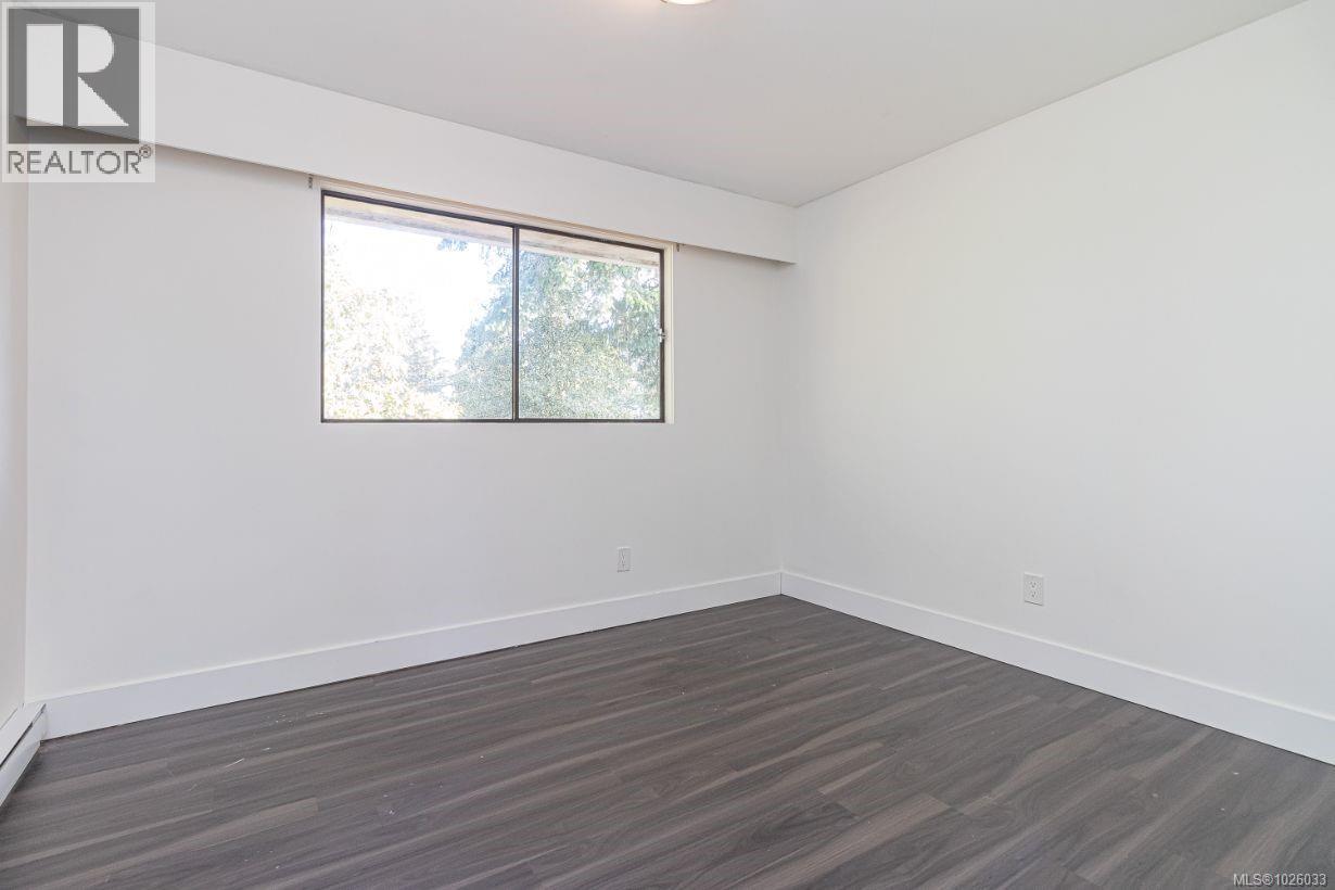 1400 TOWNSITE RD - 16