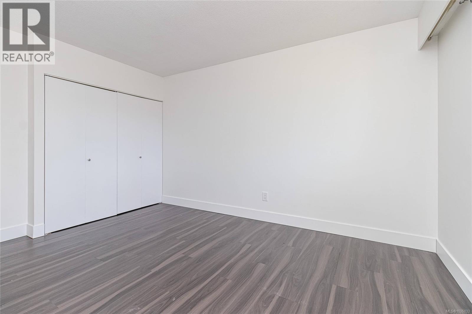 1400 TOWNSITE RD - 13