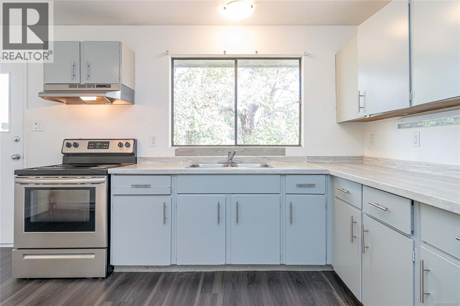 1400 TOWNSITE RD - 10