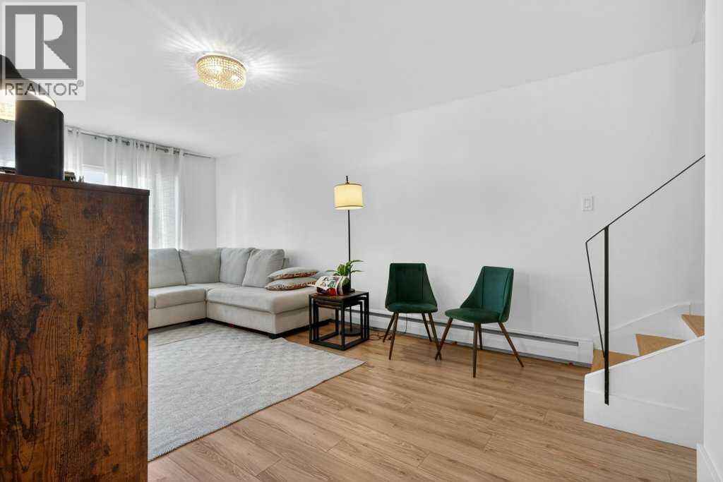 Single Family House for Sale in   Elbow Drive SW Kelvin Grove Calgary 