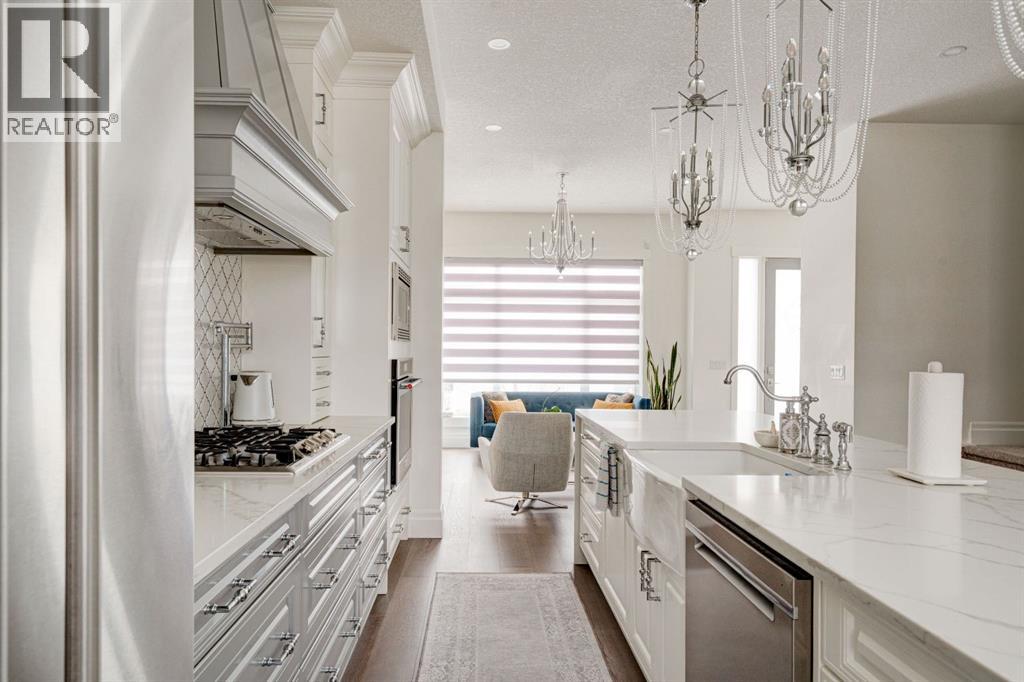 Single Family House for Sale in   Street Capitol Hill Calgary 