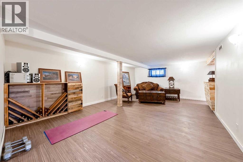 Single Family House Bungalow for Sale in  Lynnwood Drive SE Ogden Calgary 