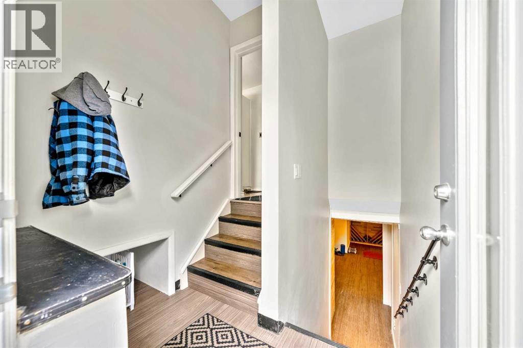 Single Family House Bungalow for Sale in  Lynnwood Drive SE Ogden Calgary 