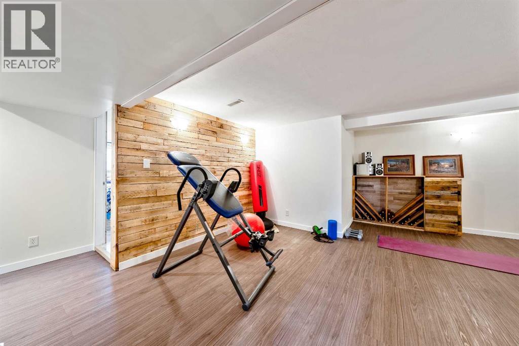 Single Family House Bungalow for Sale in  Lynnwood Drive SE Ogden Calgary 