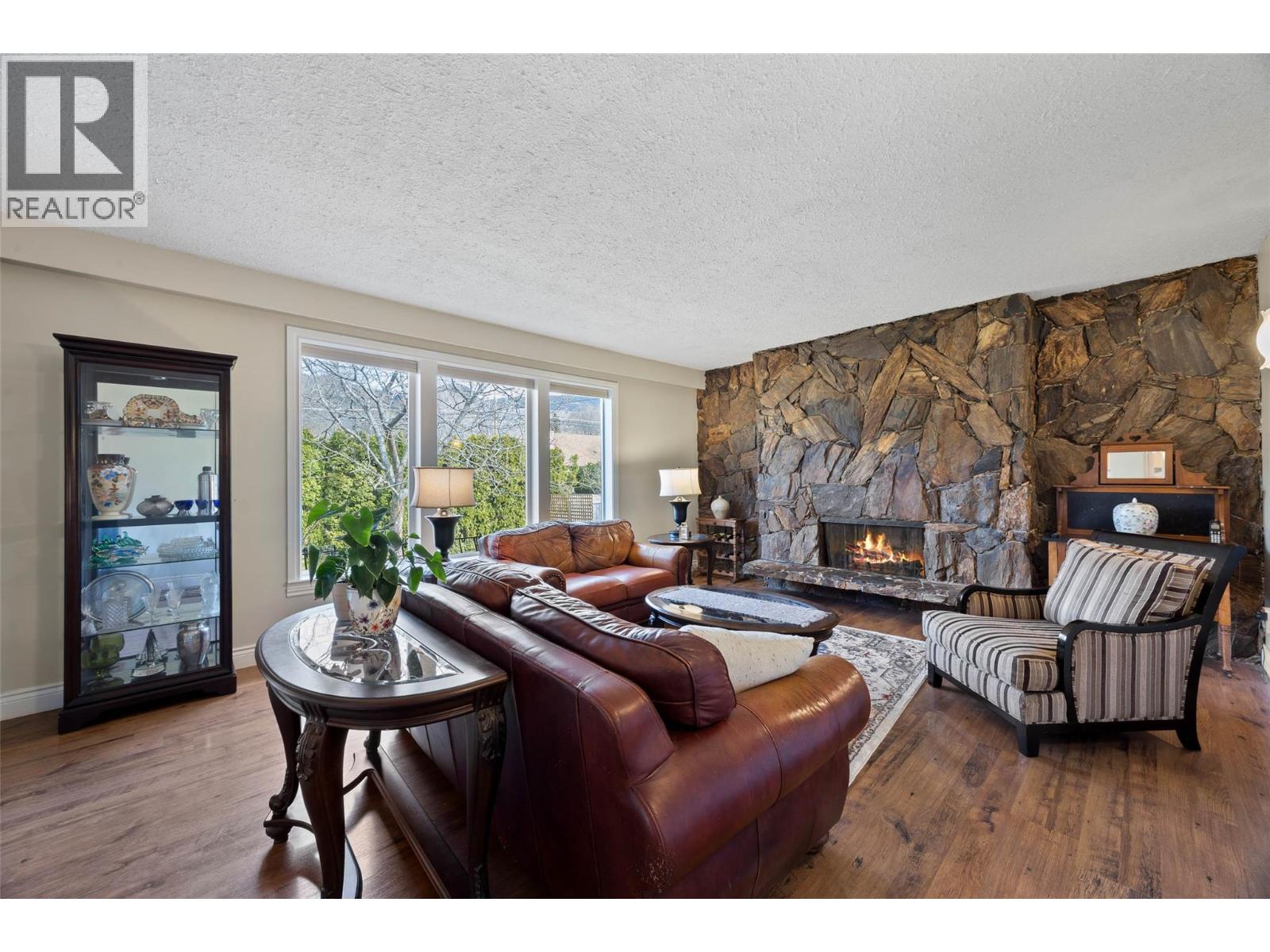 381 Mary Place, Kamloops