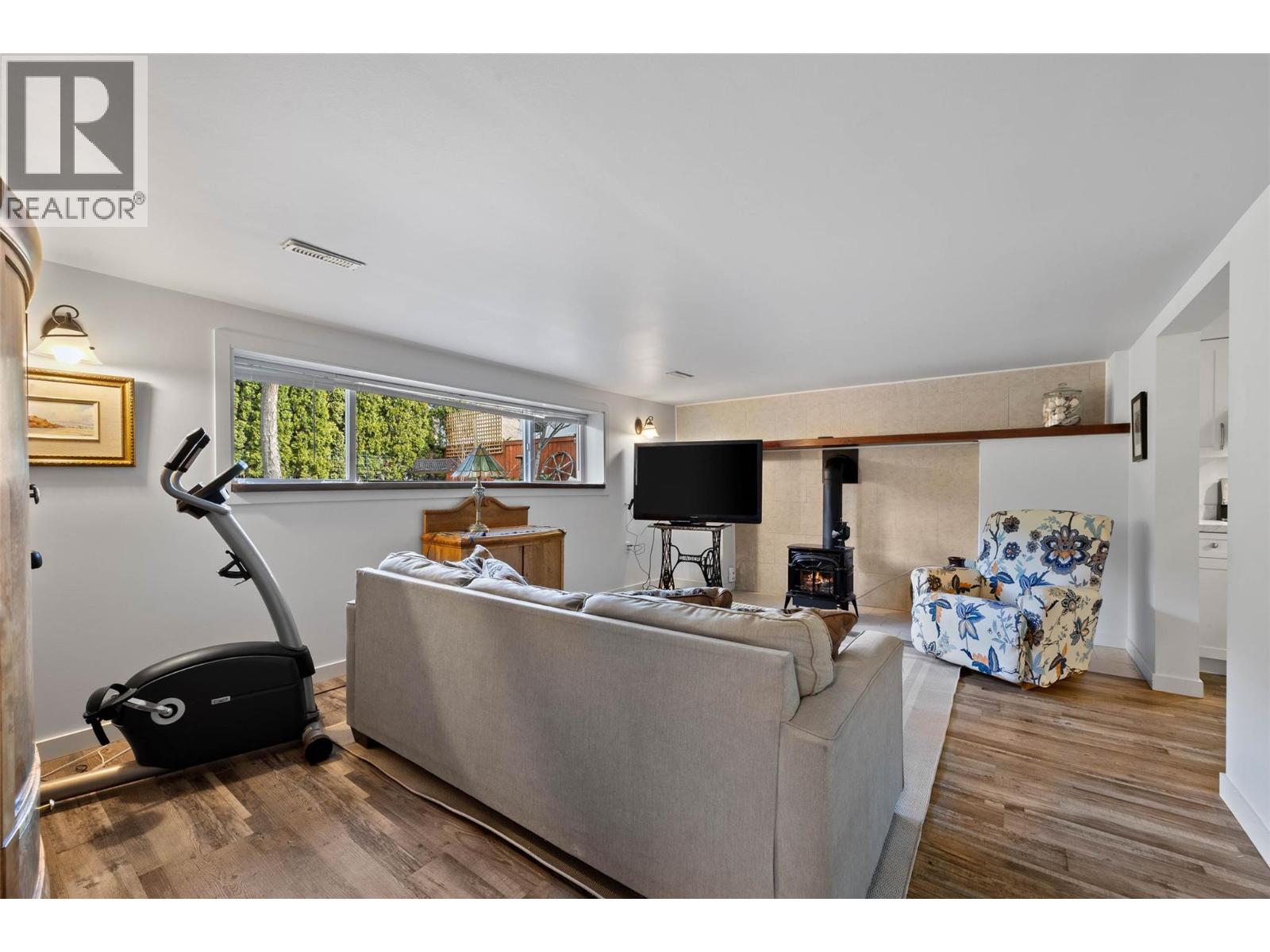 381 Mary Place, Kamloops