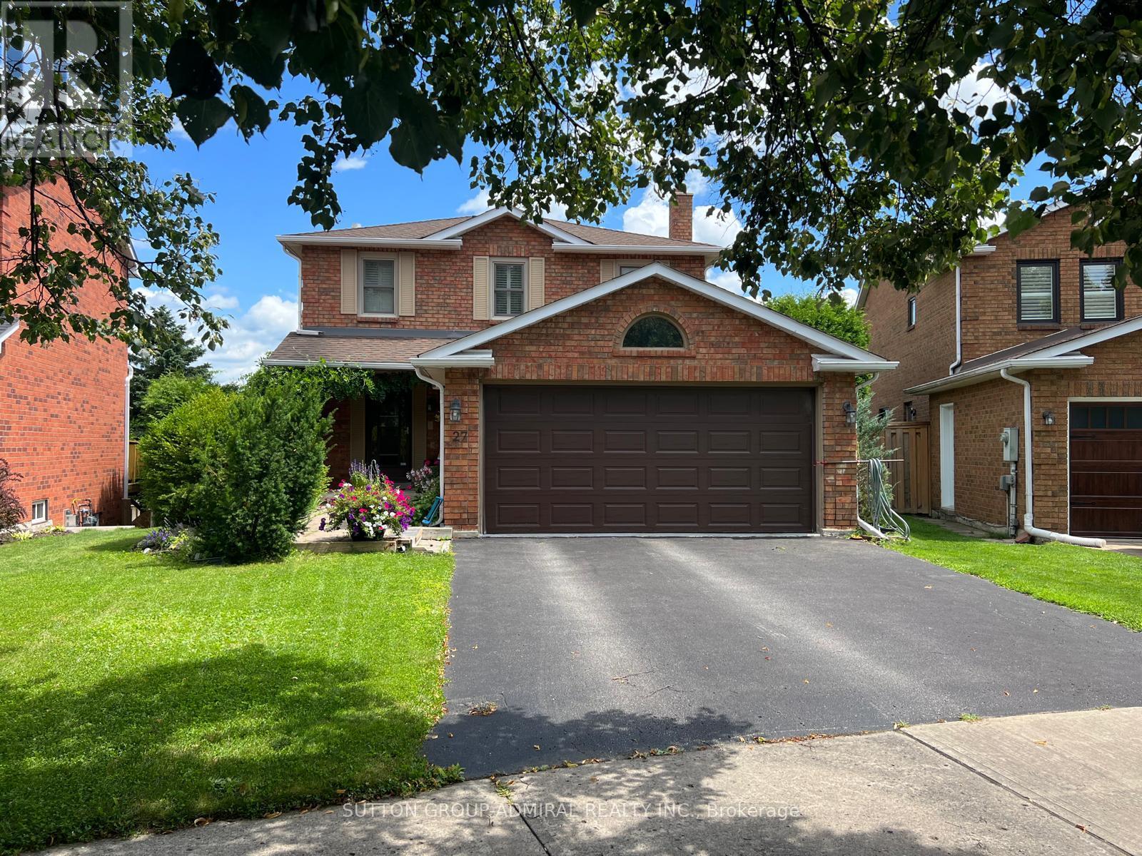 27 DAWSON CRESCENT, Aurora (Hills of St Andrew), Ontario