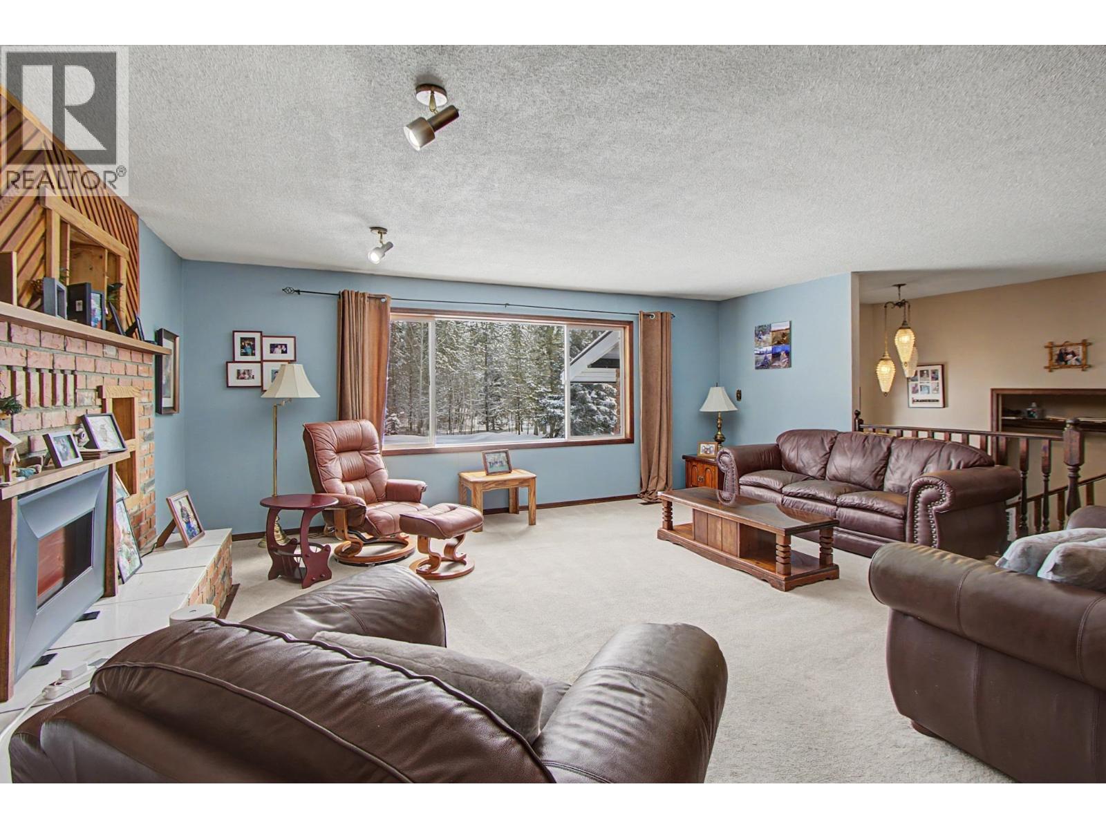 7245 PARSNIP ROAD - 4