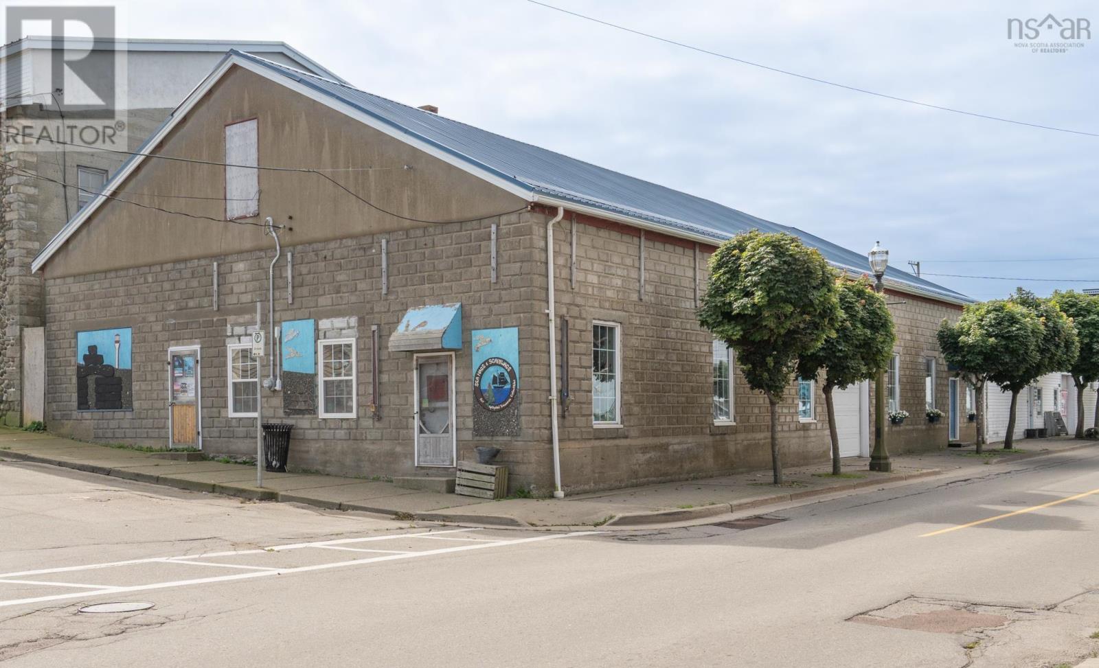 1 Central Street, Yarmouth — photo 3