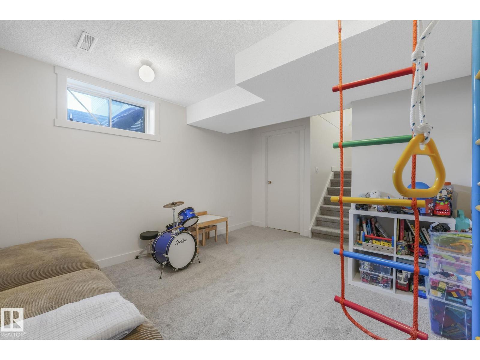 #33 4403 Riverbend RD NW, Edmonton