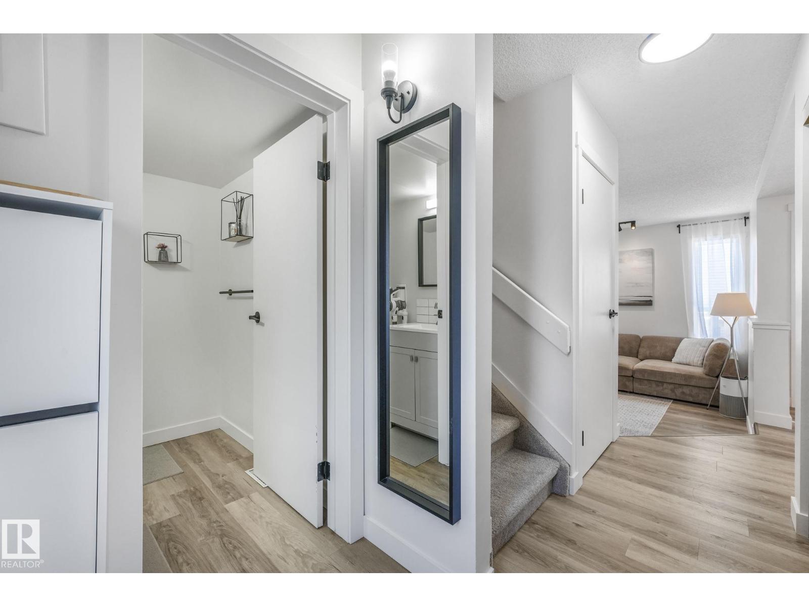 #33 4403 Riverbend RD NW, Edmonton