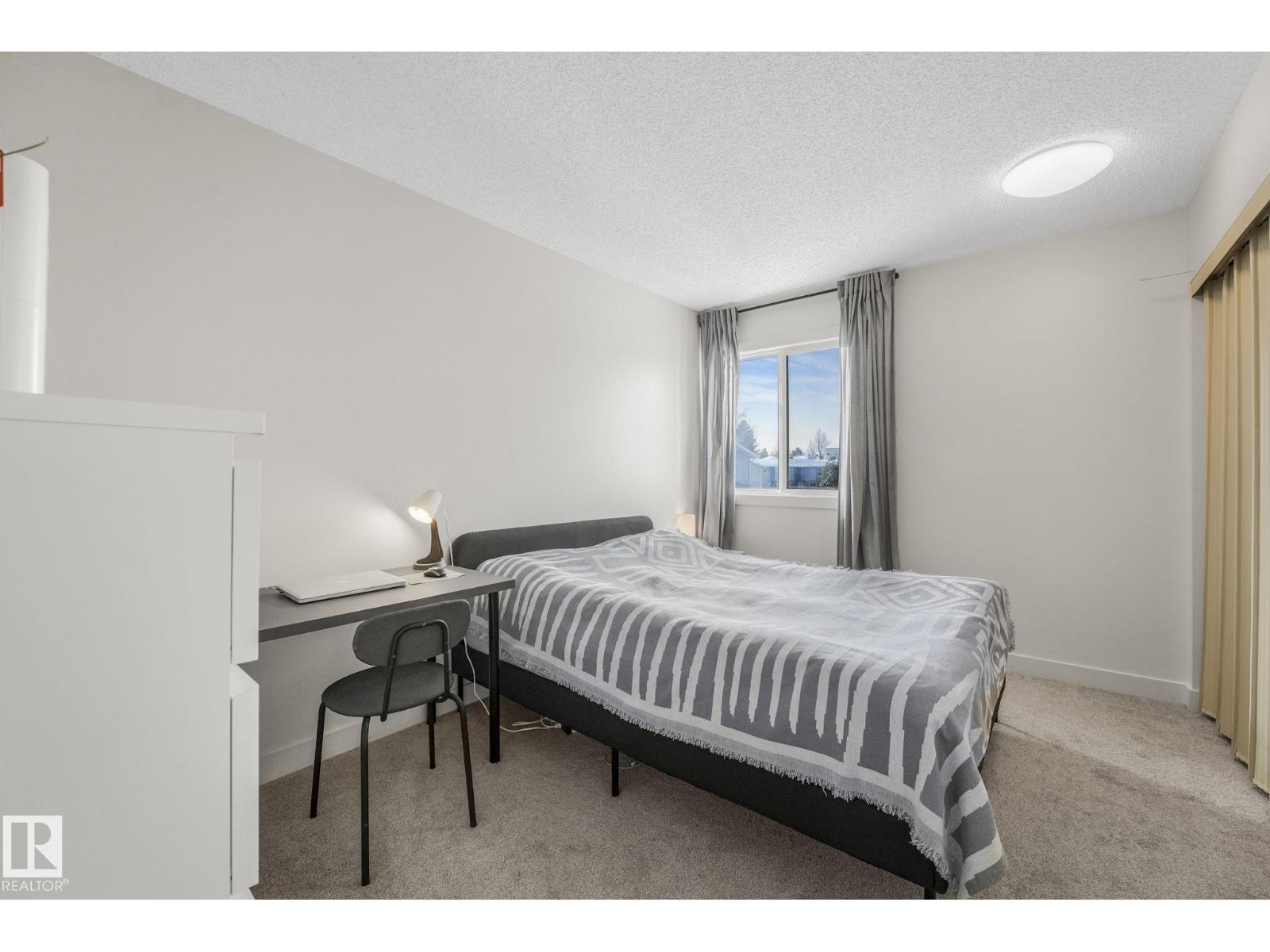 #33 4403 Riverbend RD NW, Edmonton