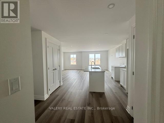 3 - UPPER - 7489 MARVEL DRIVE