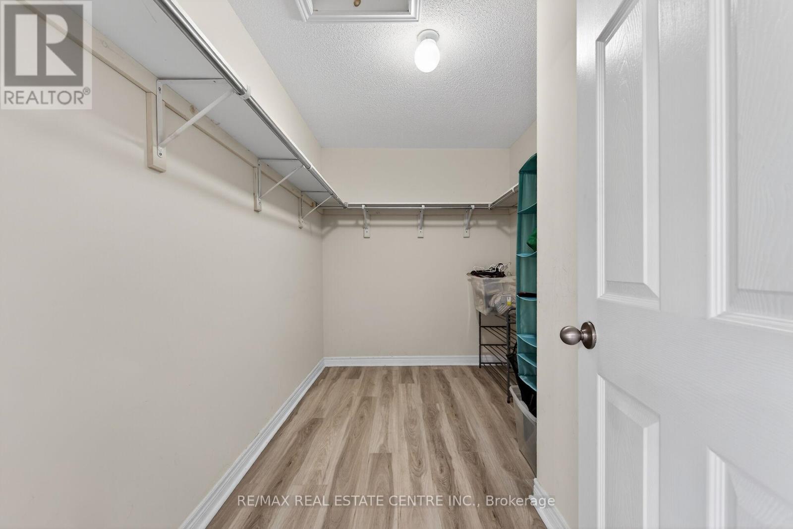 244 RAYMOND ROAD - 26