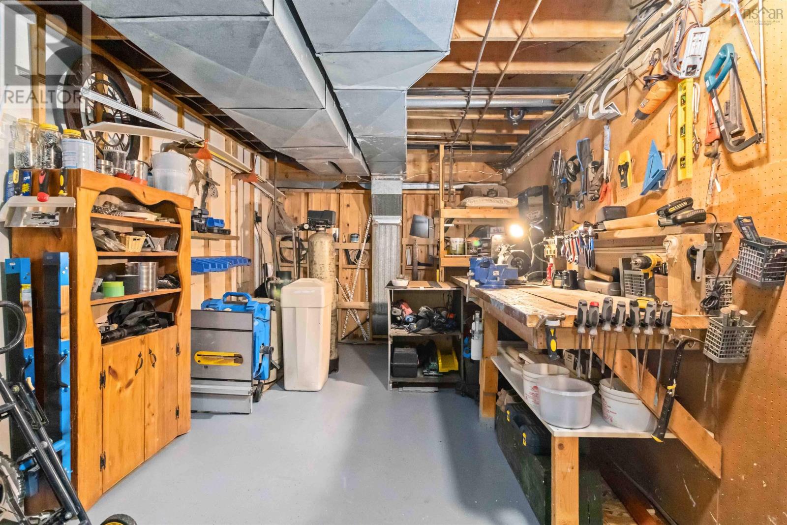 Property 16 of 34 of 61 Birch Hill Drive