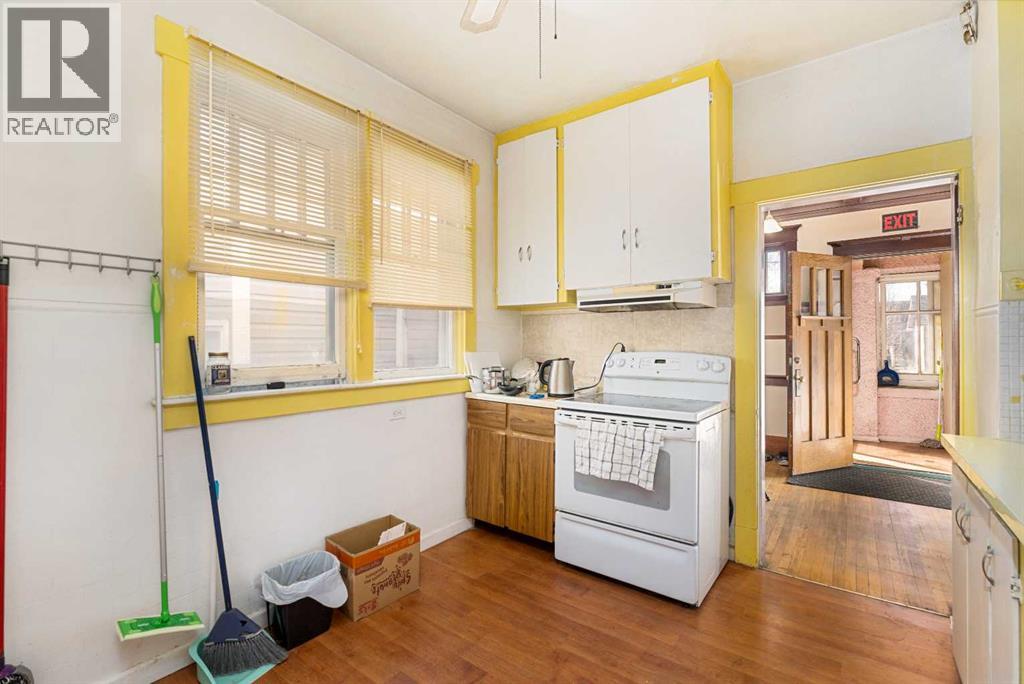 Single Family House Bungalow for Sale in   Avenue NW Crescent Heights Calgary 