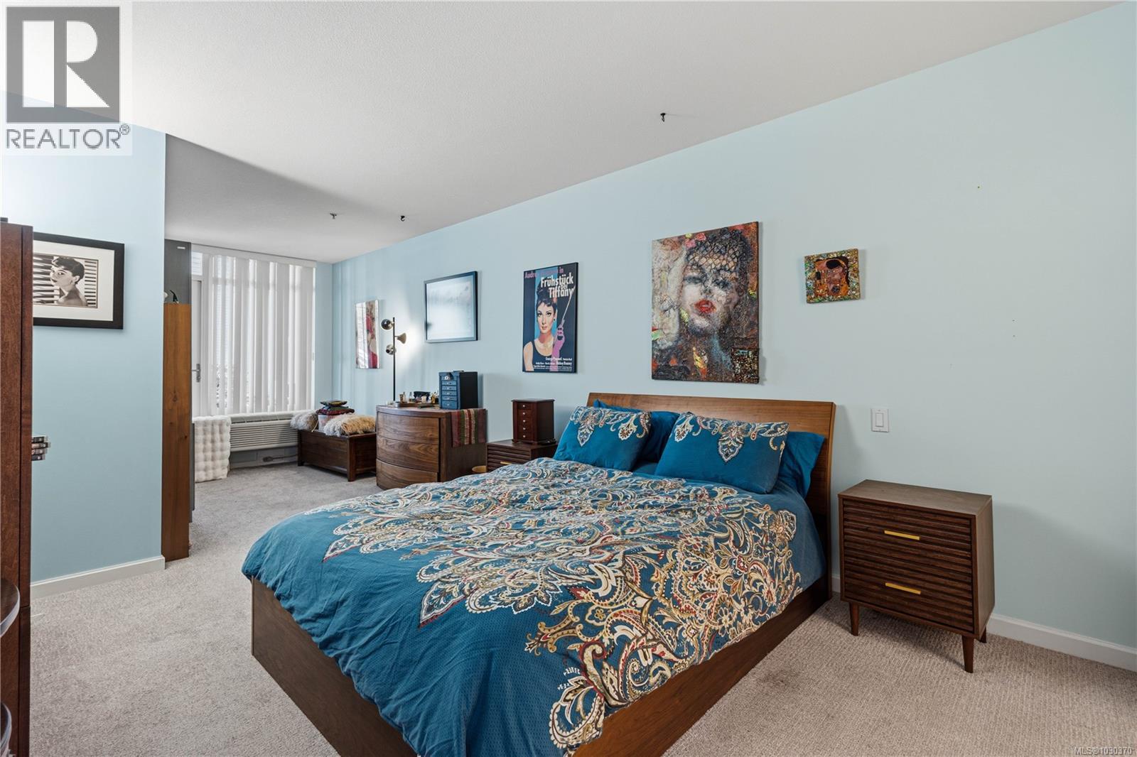 #C02 38 FRONT ST - 12