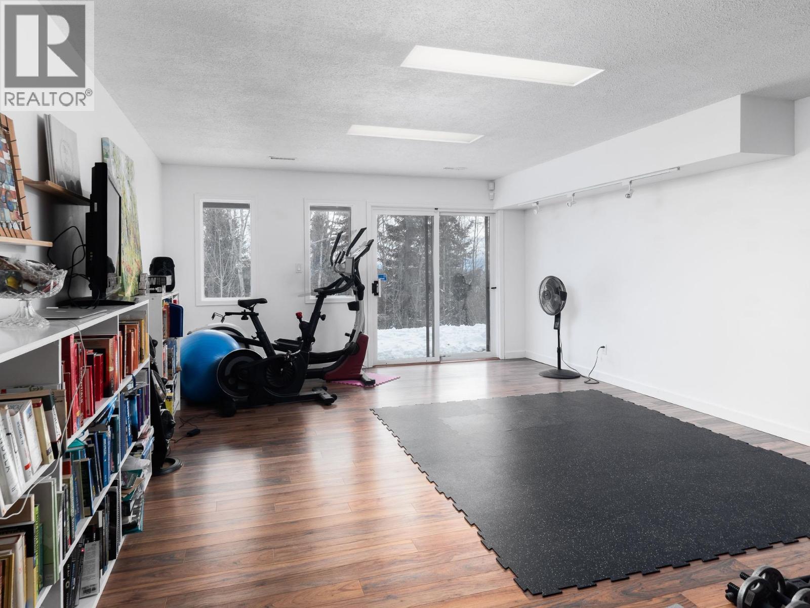 2205 CARLISLE PLACE - 18