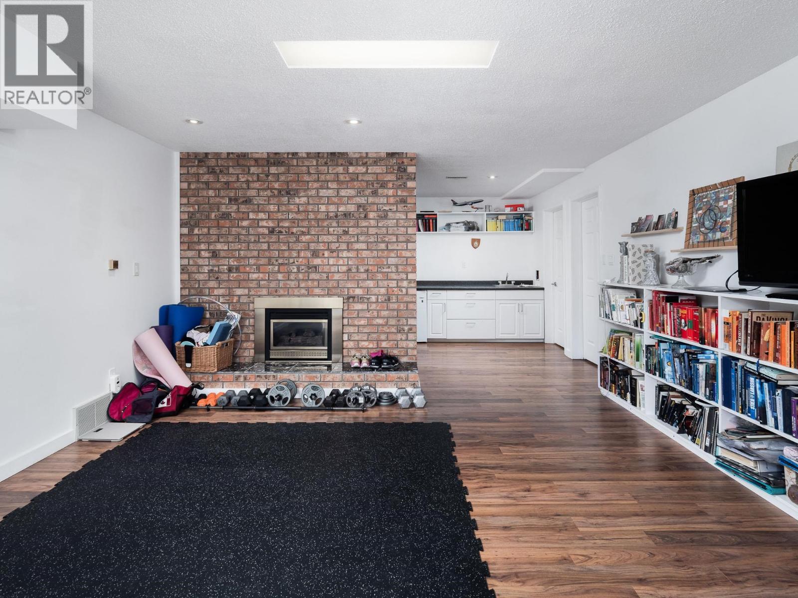 2205 CARLISLE PLACE - 19