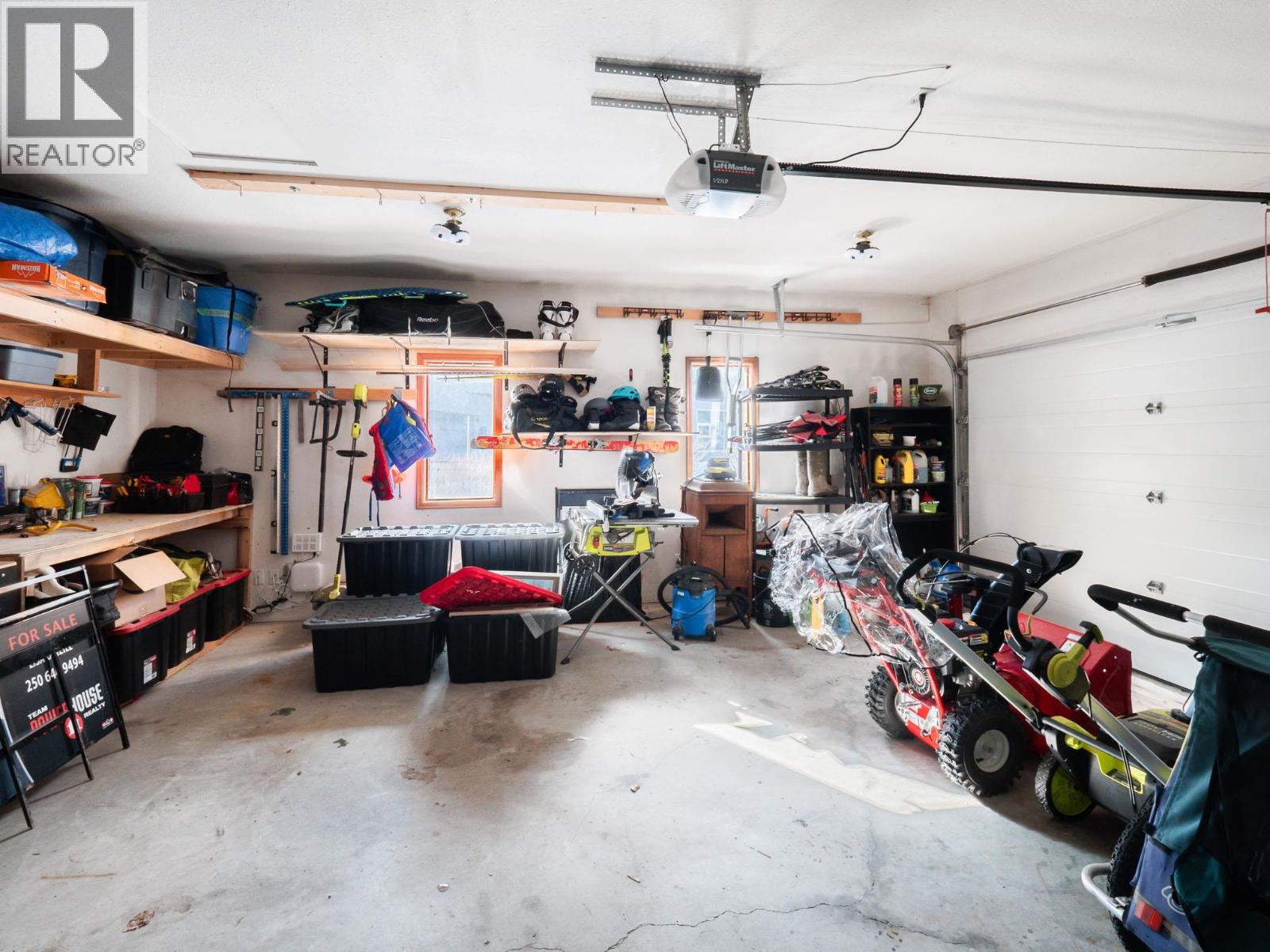 2205 CARLISLE PLACE - 23