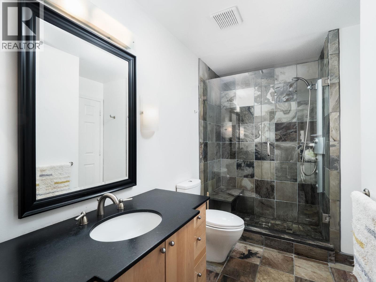 2205 CARLISLE PLACE - 8