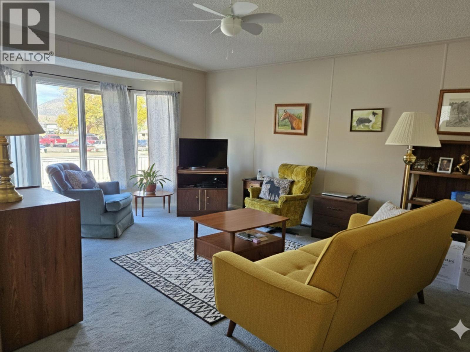 #29 6677 PARK DRIVE - Image 3