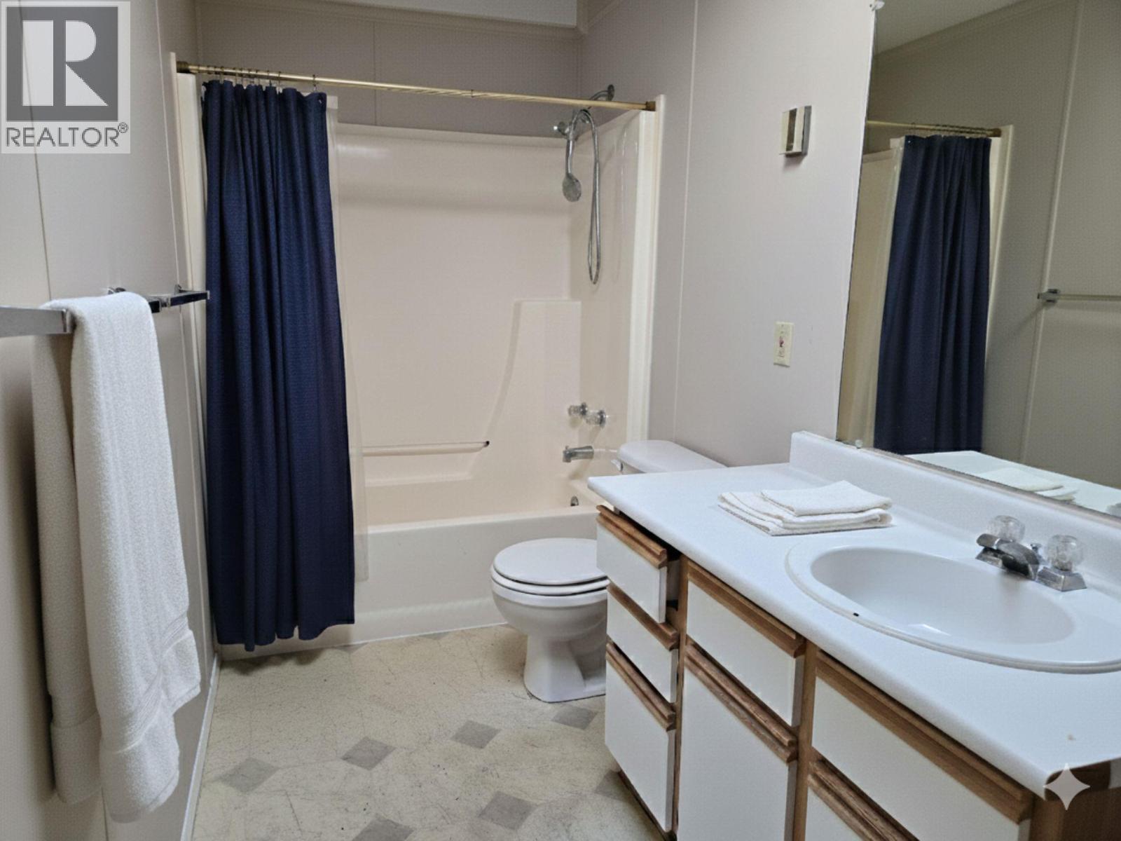 #29 6677 PARK DRIVE - 15