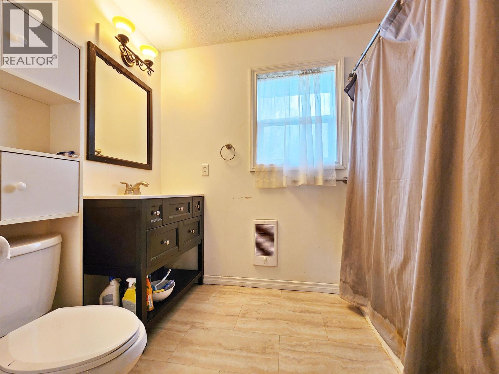 1801 JADE STREET - 22