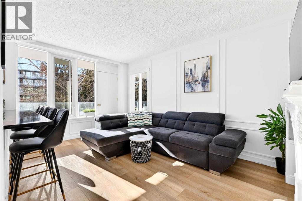 Single Family House for Sale in   Rideau Place SW Rideau Park Calgary 