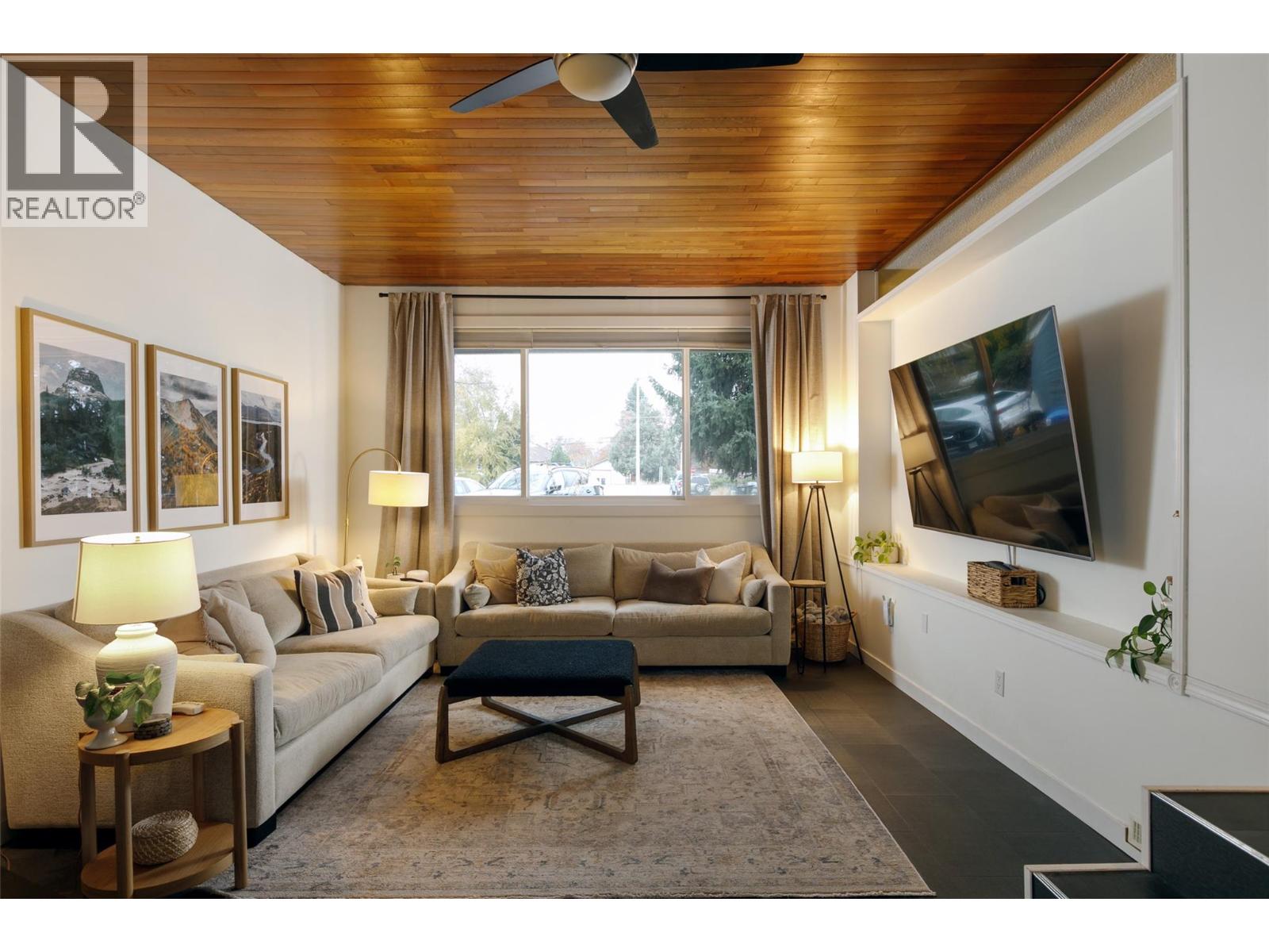 420 Mugford Court, Kelowna