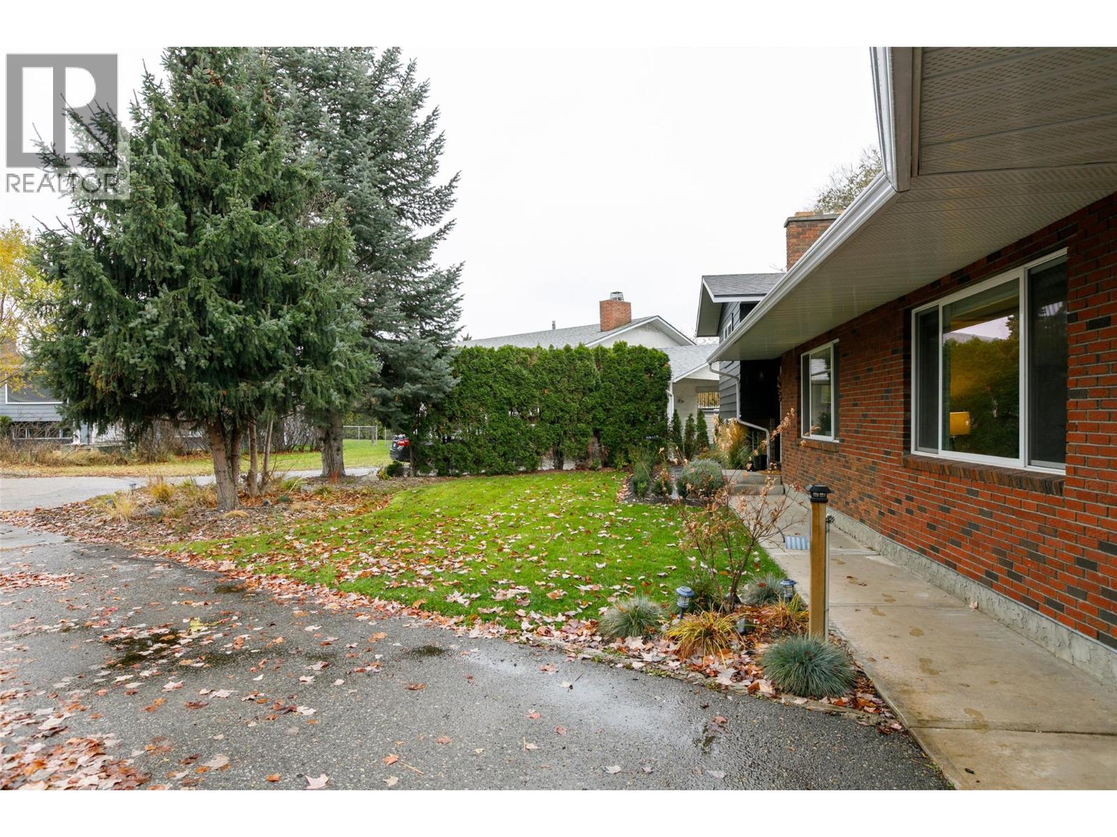 420 Mugford Court, Kelowna