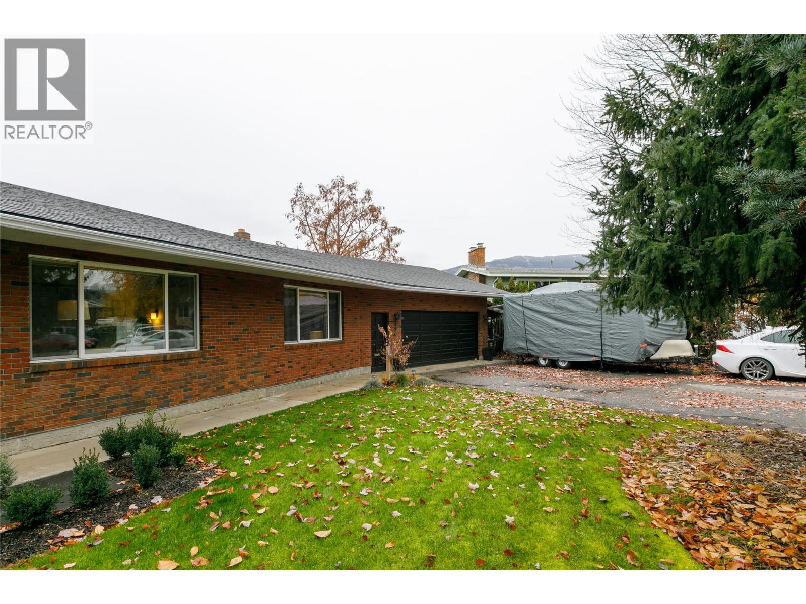 420 Mugford Court, Kelowna