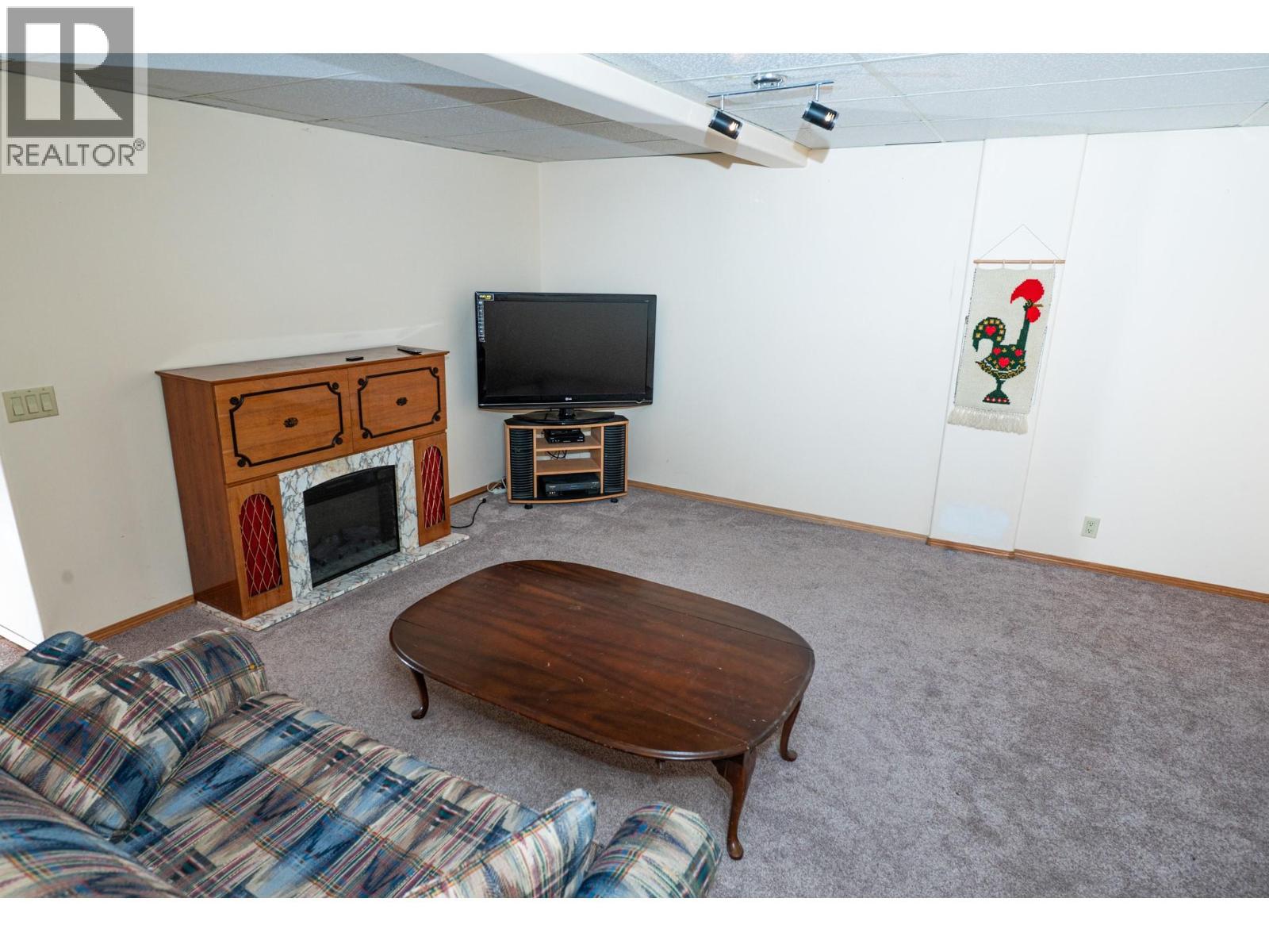 924 Dogwood Street - 36
