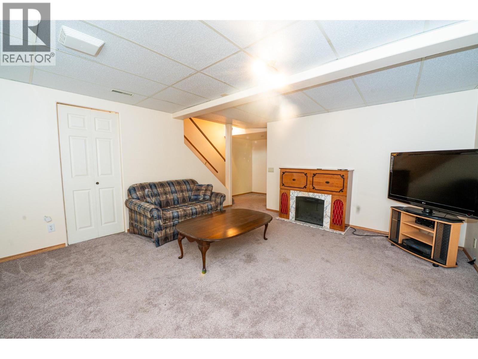924 Dogwood Street - 39