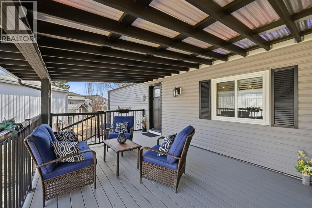 Single Family House Mobile Home for Sale in  Burroughs Circle NE Monterey Park Calgary 