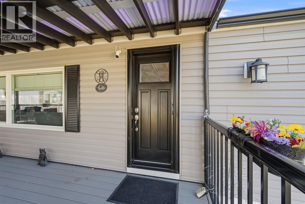 Single Family House Mobile Home for Sale in  Burroughs Circle NE Monterey Park Calgary 