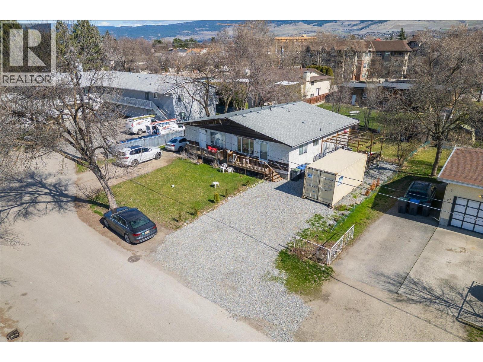  145-147 Woods Road, Kelowna