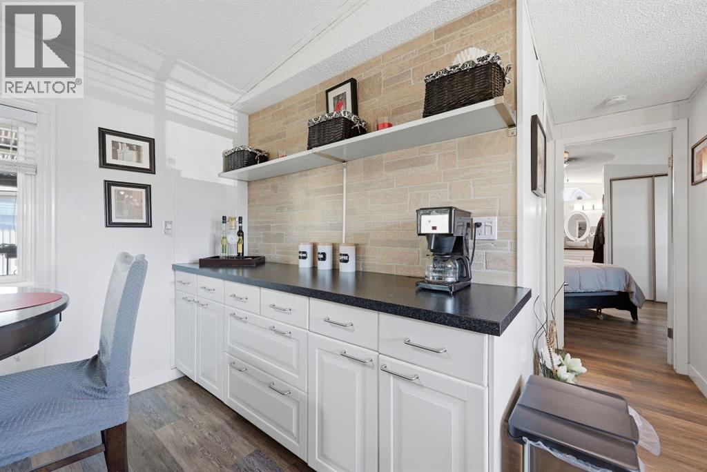 Single Family House Mobile Home for Sale in  Burroughs Circle NE Monterey Park Calgary 