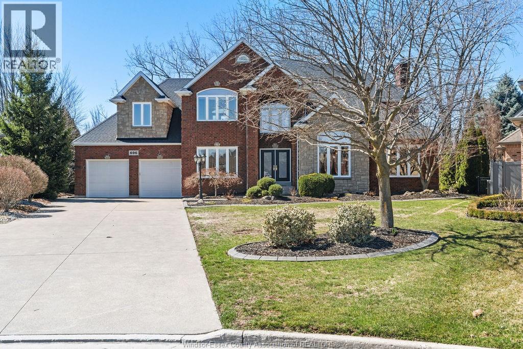 696 GEORGE KENNEDY WAY