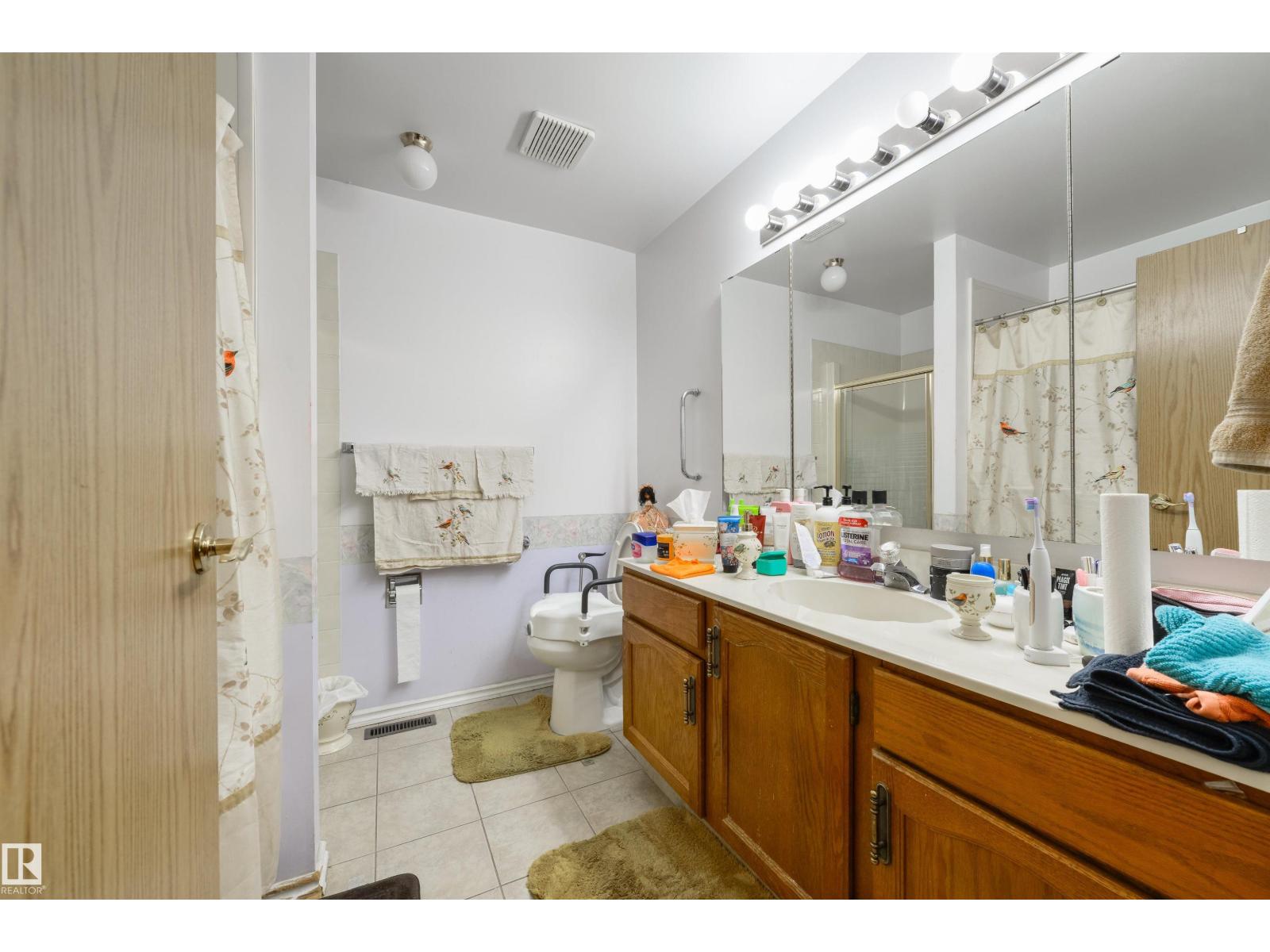 10840 25 AV NW - 28