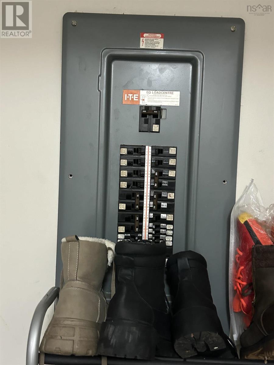 Property 6 of 10 of 24 Rosemount Drive