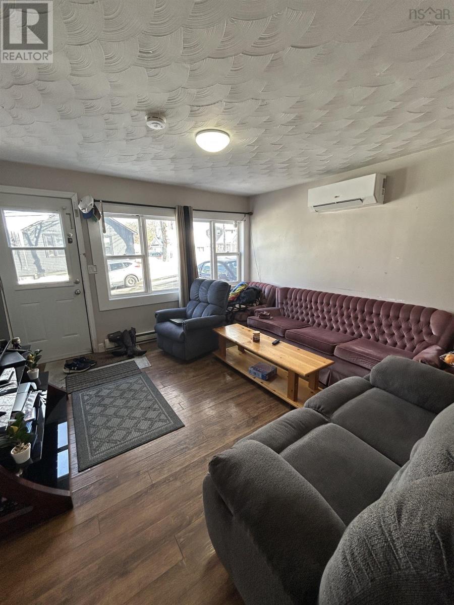 Property 2 of 10 of 24 Rosemount Drive