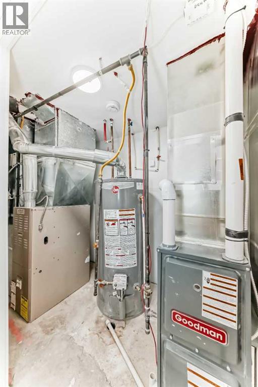 Multi-family House Bungalow for Sale in  Hunterfield Road NW Huntington Hills Calgary 