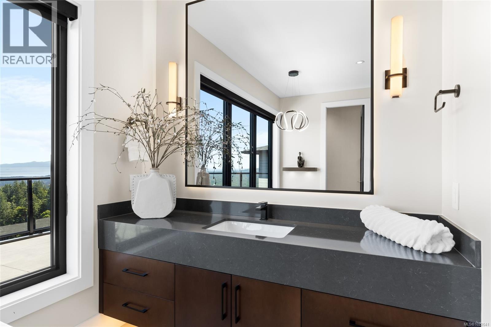  2189 Navigators Rise, Langford